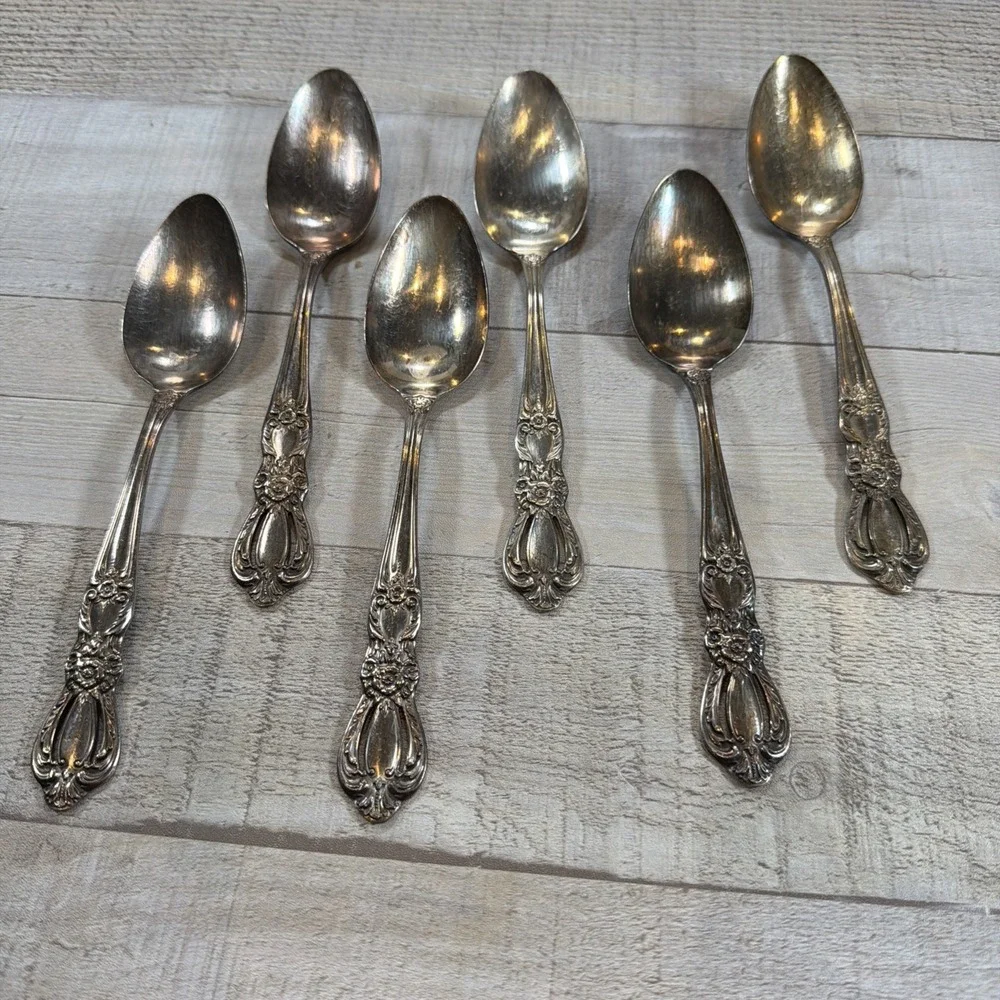 1847 Rogers Bros Grand Heritage Silverplate Oval Soup Spoons Set of 6 Vintage